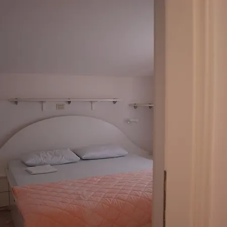Apartament Beus Vir