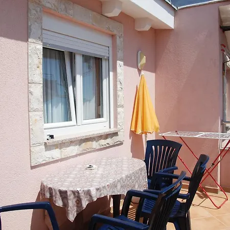 Apartament Beus Vir