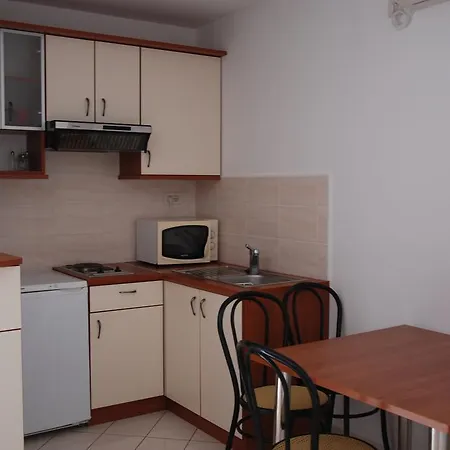 Apartament Beus Vir