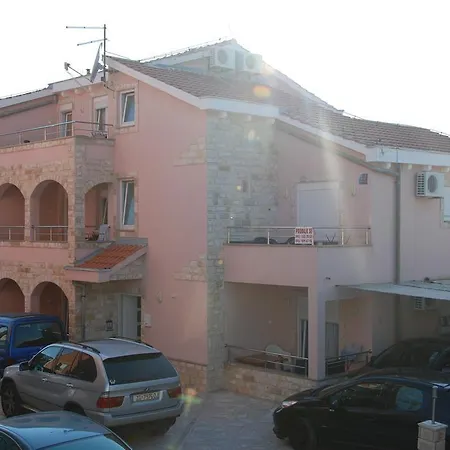 Apartament Beus