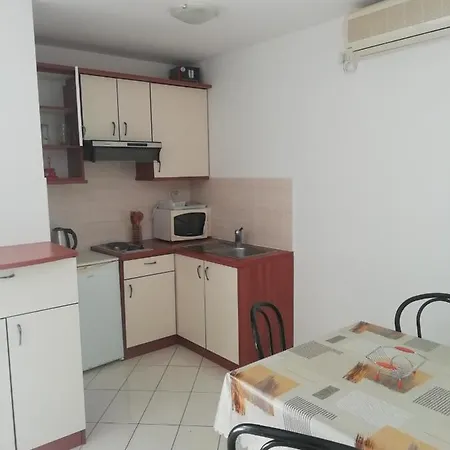 Beus Apartment